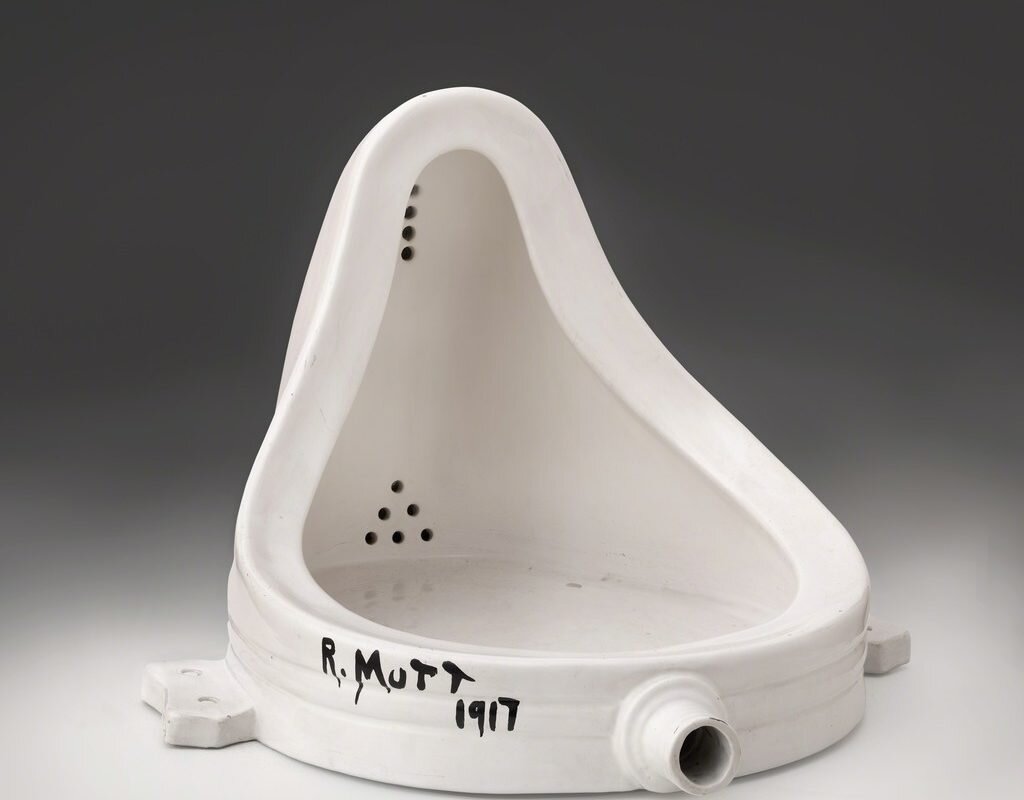 Марсель Дюшан. Фонтан. 1917 год.