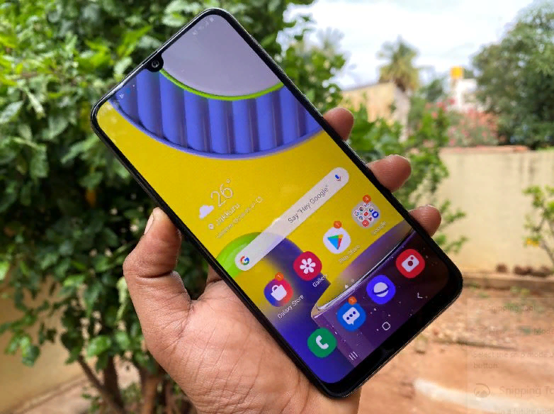 Samsung зажигают, супер бюджетник с батареей 6000мАч, мощной начинкой и NFC дешевле на 4 000 рублей1