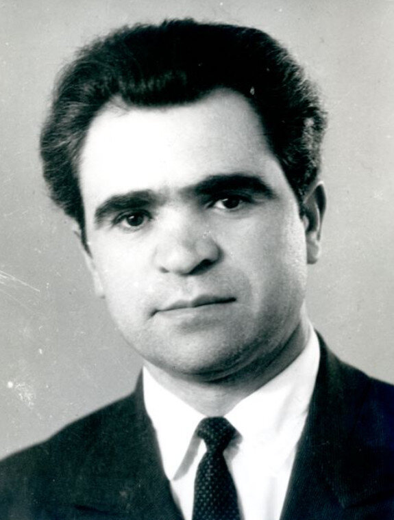 На фото: Нуреддин Давудович Габибов. 