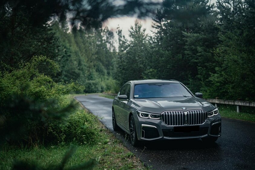 BMW 745Le. Гибрид-лучший двигатель для 