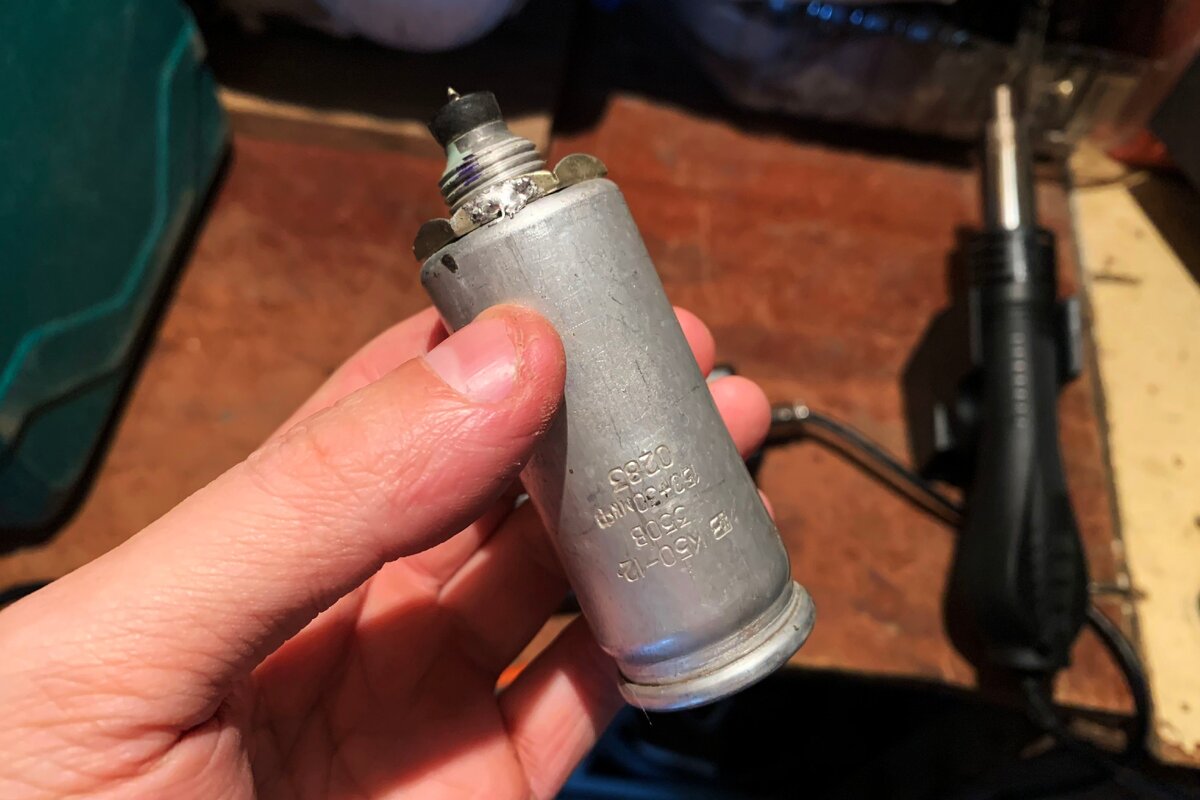 Нашел новое применение старым конденсаторам. Делюсь своей идеей для ...