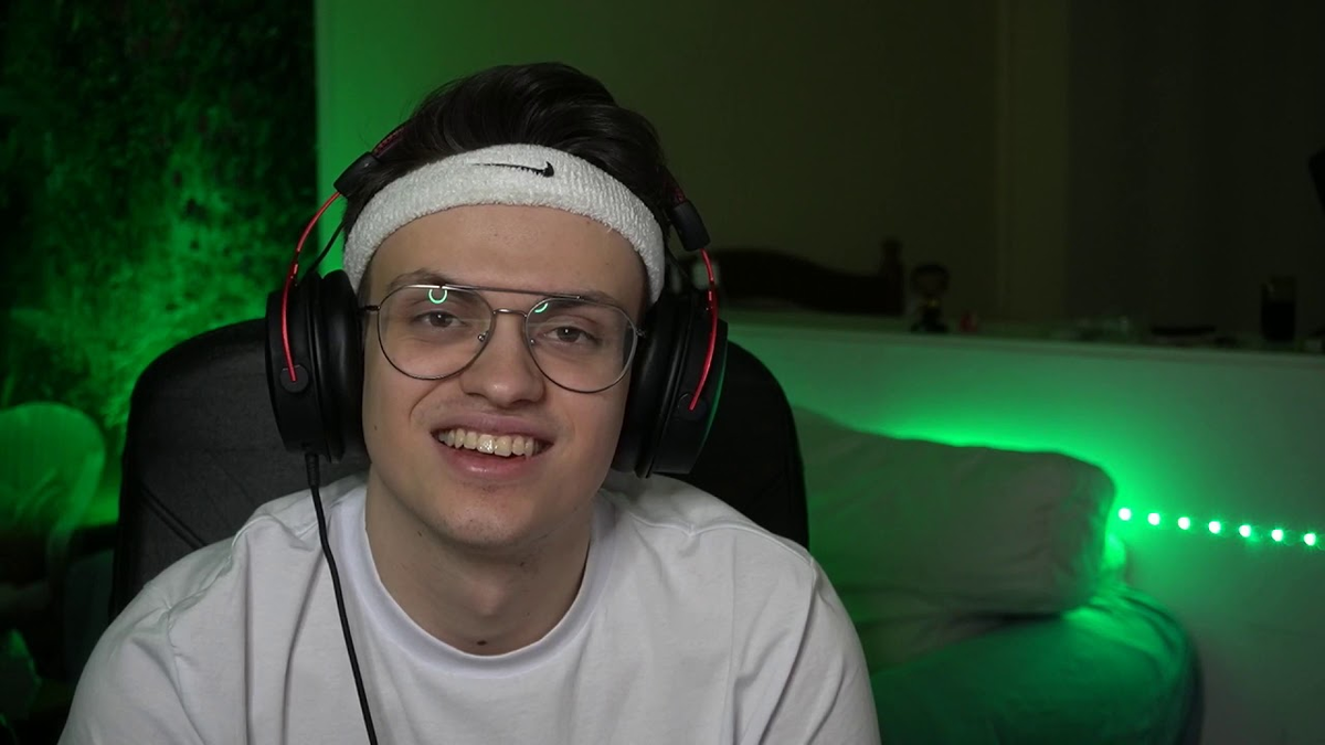 Не один стрим не обходится без порции юмора.