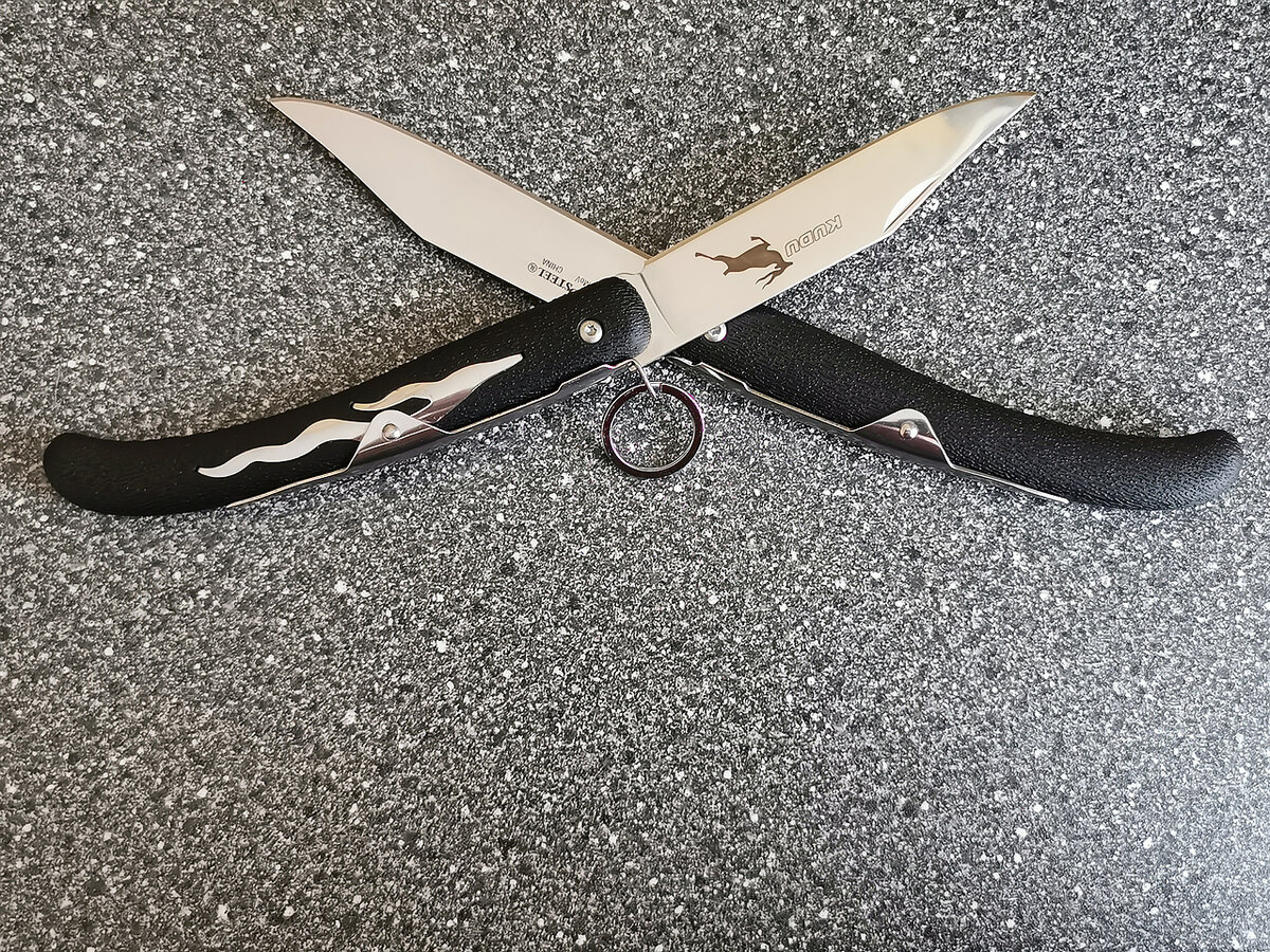 Kudu" и "Kudu Lite" от фирмы Cold Steel. Фото автора