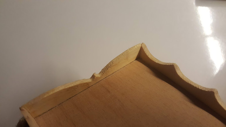 Подставка для донышка шкатулки.