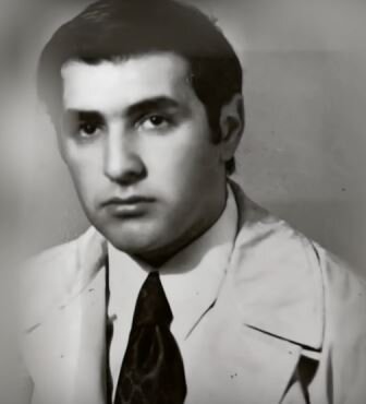 Александр Добровинский в молодости