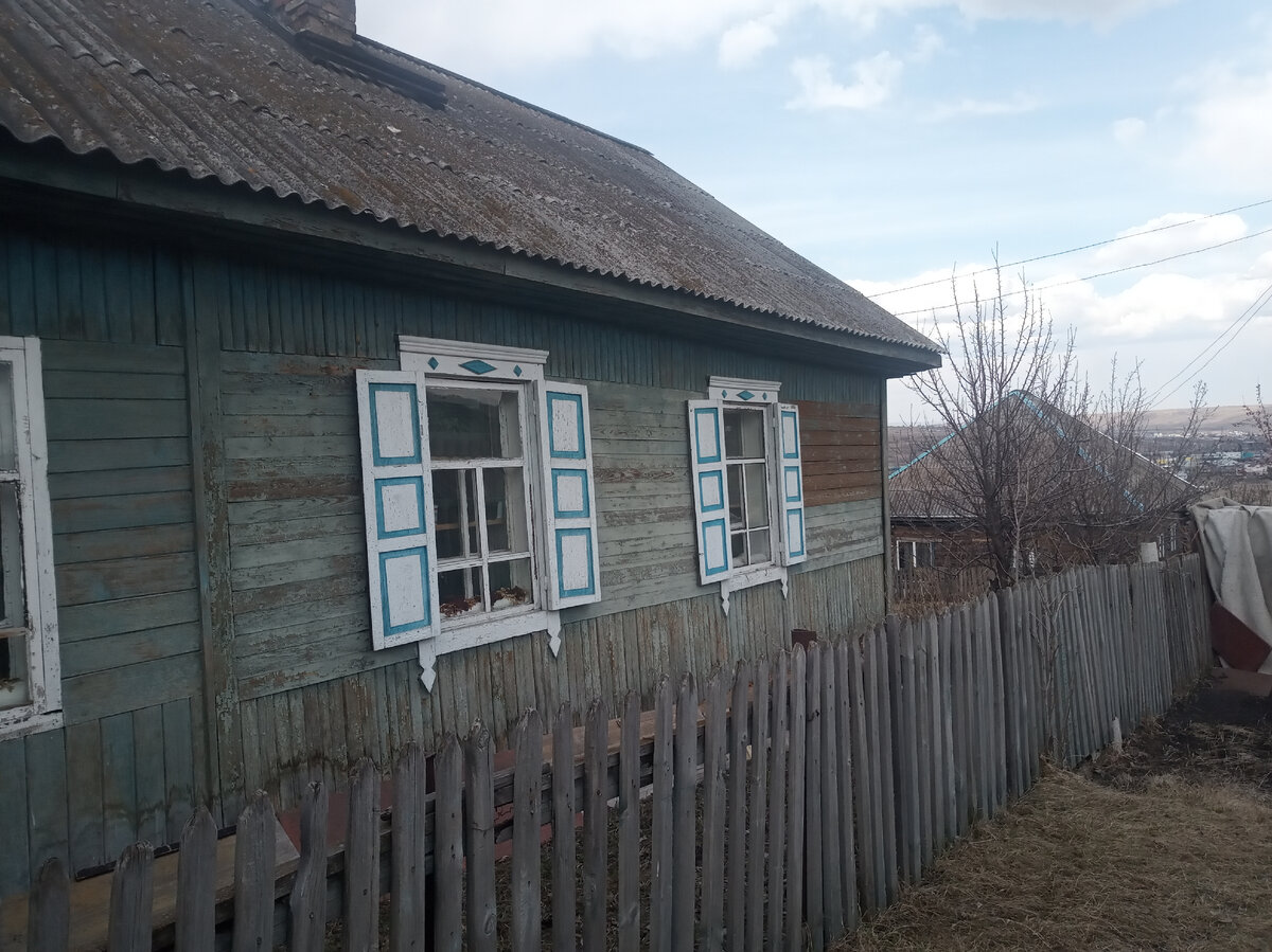Вид с улицы