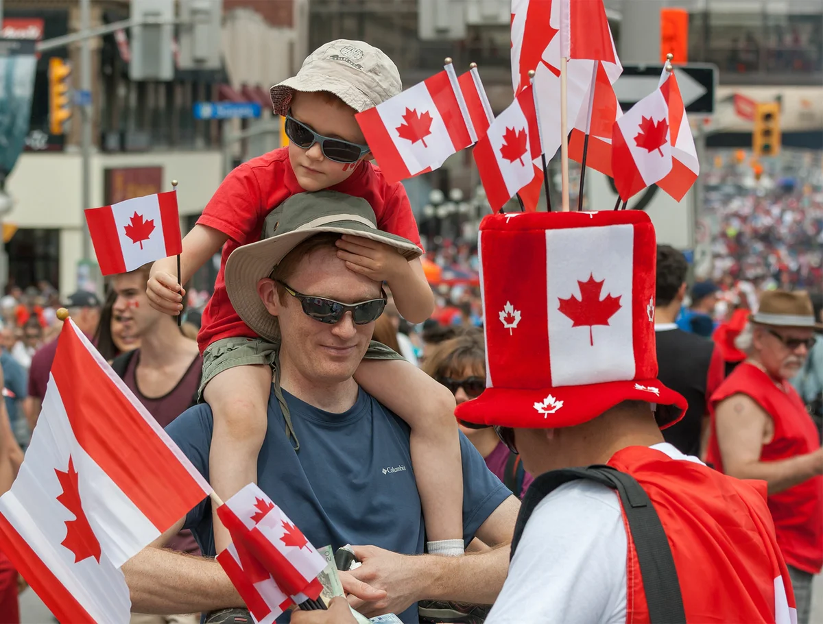 Канада время и день. Канада. Жители Канады. День Канады 1 июля. Канадцы люди.
