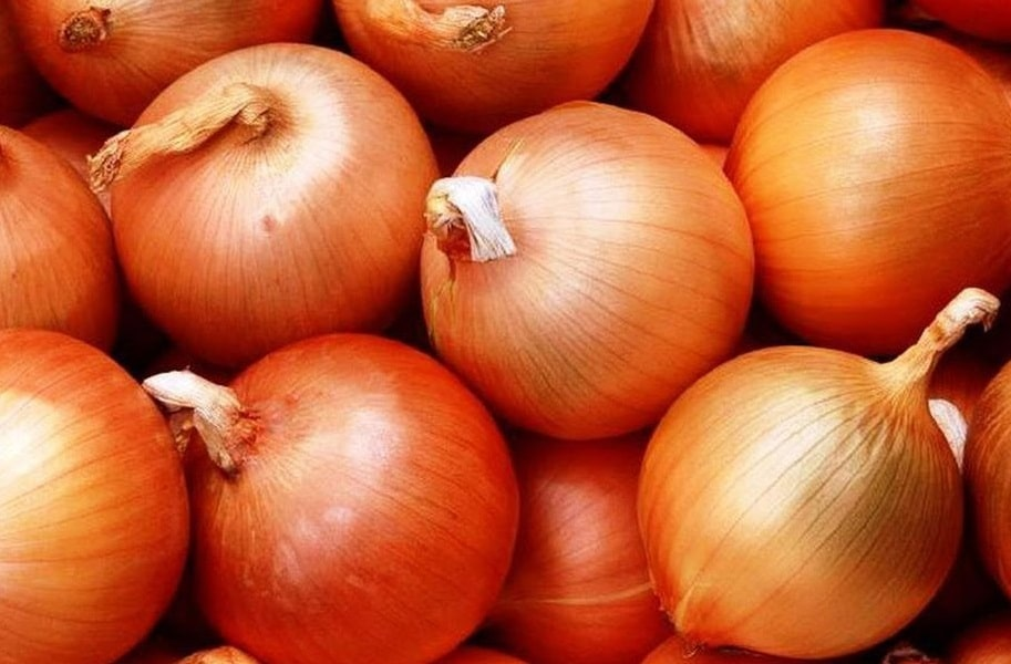 Лук сорта Арзамасский