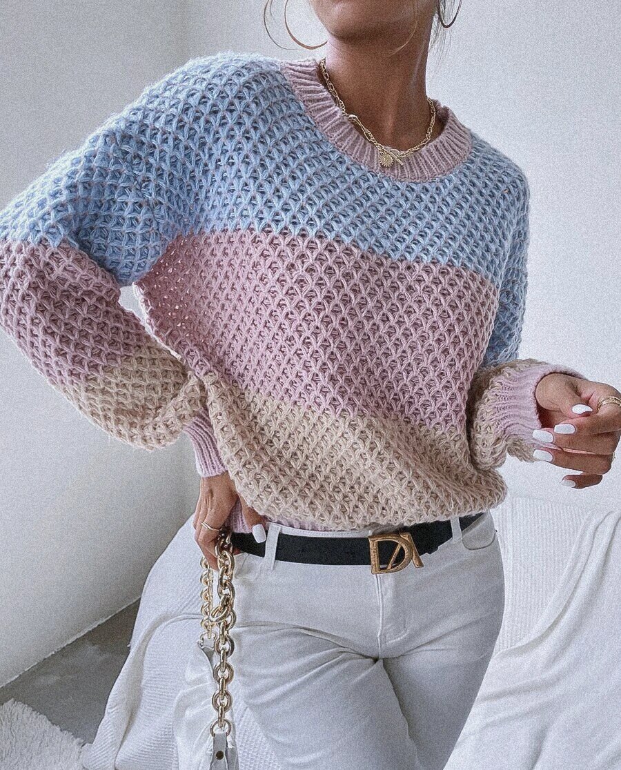 Трехцветный джемпер с фактурным узором