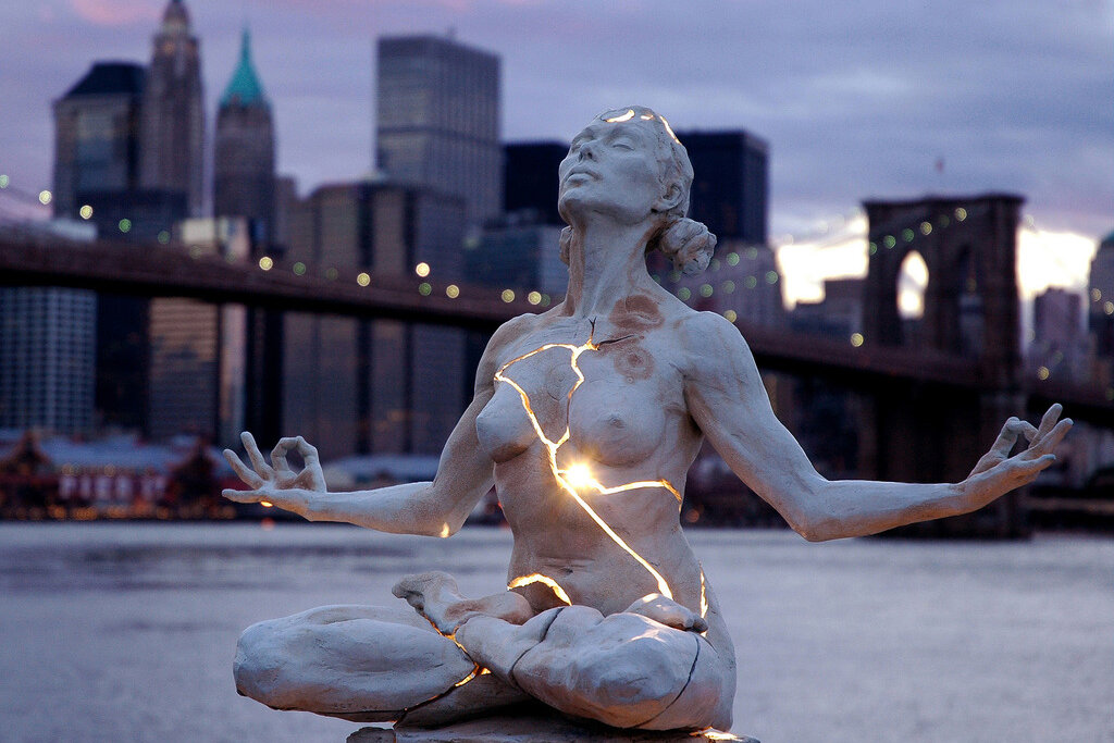 Paige Bradley, Expansion, Нью-Йорк, США