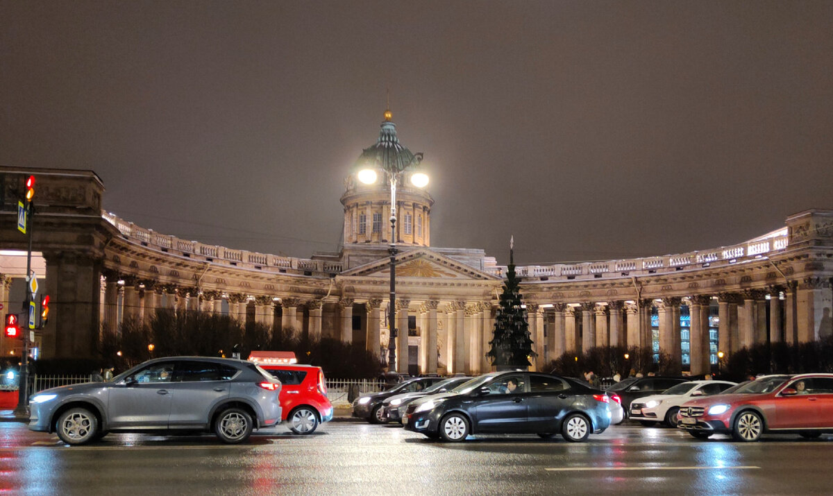  Казанский собор. Невский проспект. Фото сделано автором канала