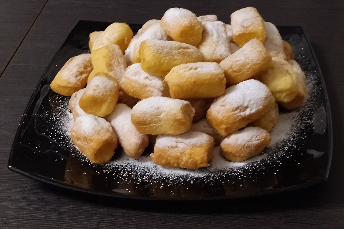 Творожные палочки жареные