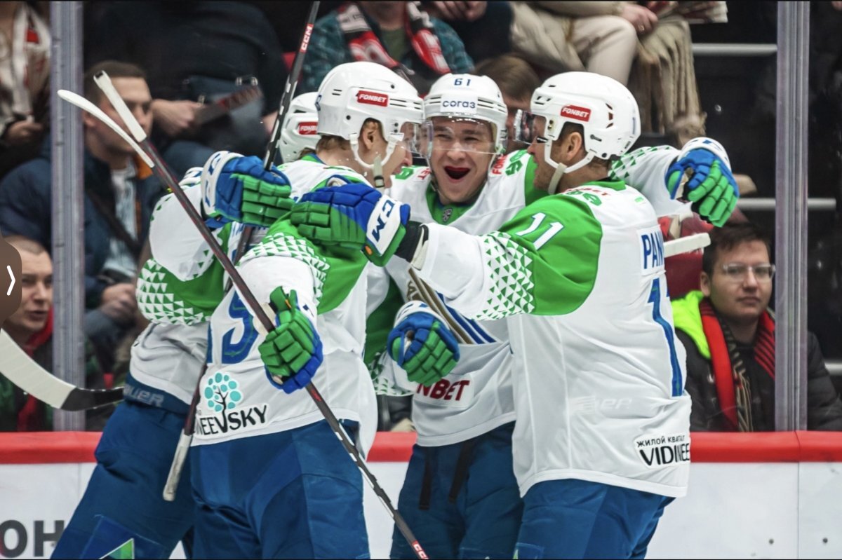    «Салават Юлаев» в результативном матче обыграл «Адмирал»