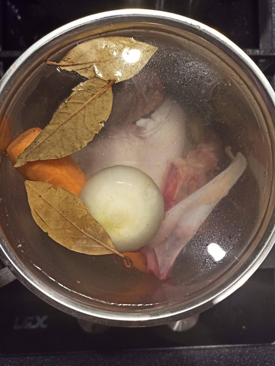 Как приготовить заливное из курицы