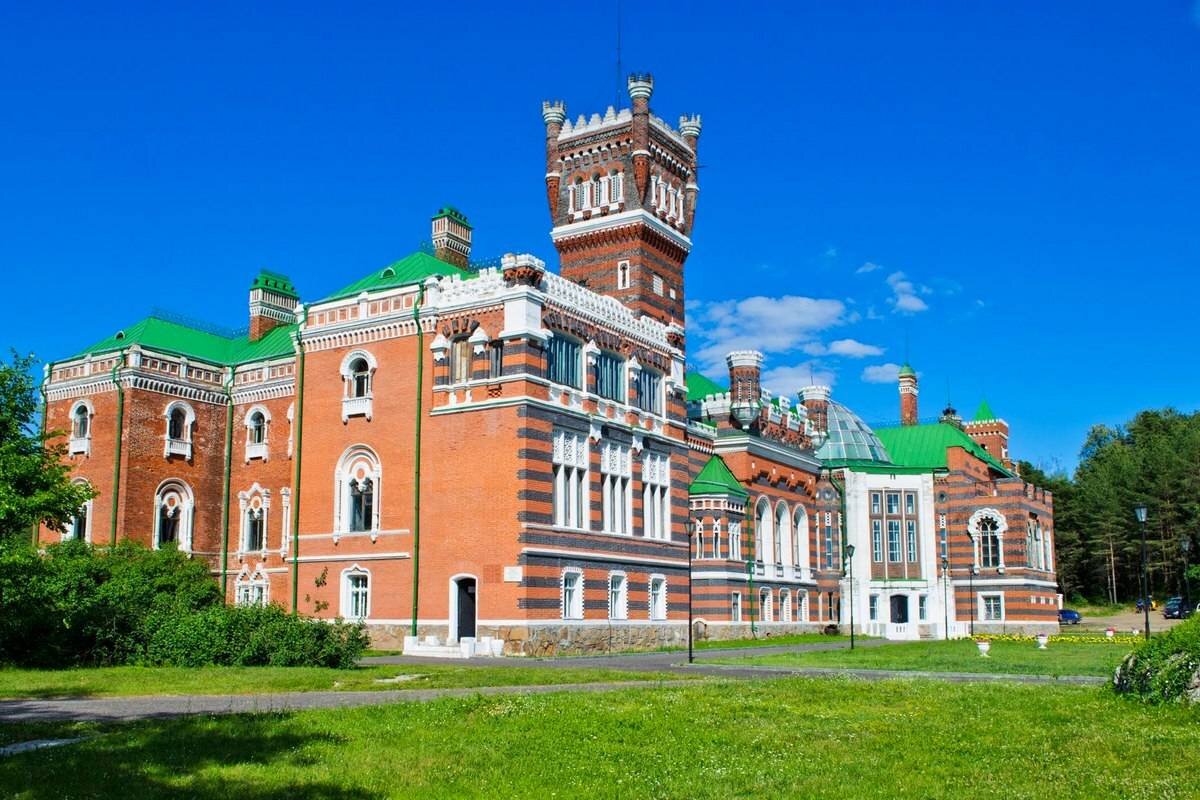 Где находится шереметьевский замок Если хочется устроить идеальные новогодние каникулы: где в России остановиться н