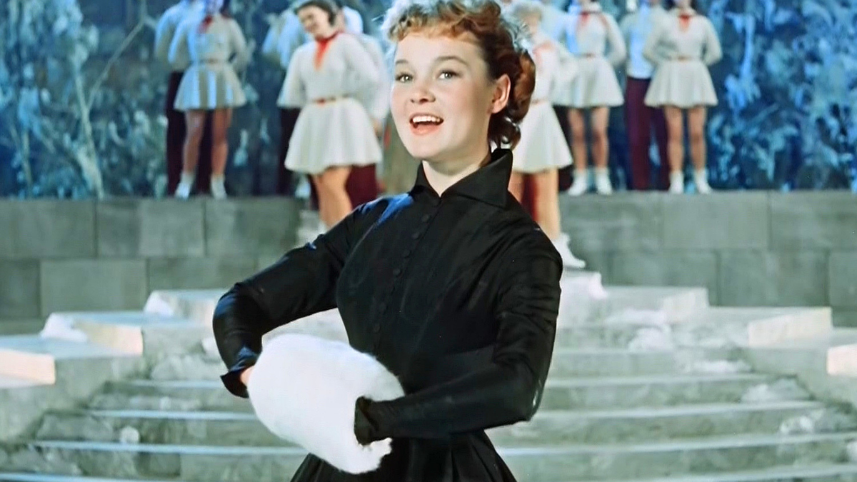 Этого фильма Эльдара Рязанова могло вообще не быть. Ну, или, его бы снял не Рязанов, а кто-то другой.