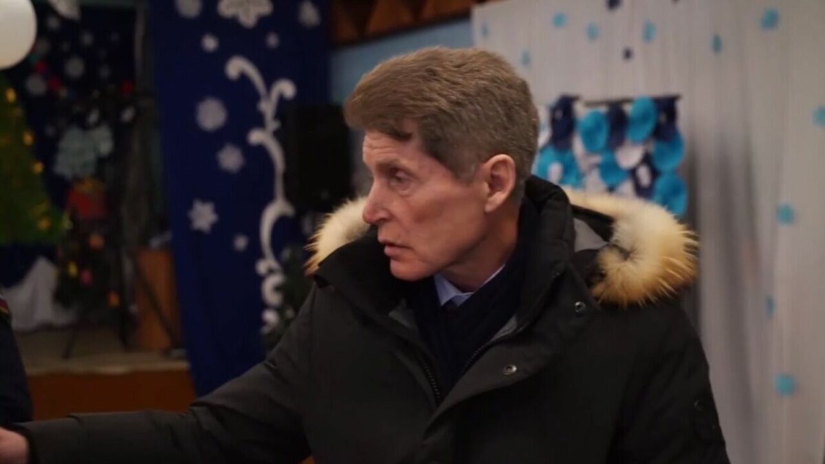     Губернатор Приморского края Олег Кожемяко встретился с жителями острова Путятина. Он обсудил не только транспортную инфраструктуру, но и вопросы по оказанию медицинской помощи.