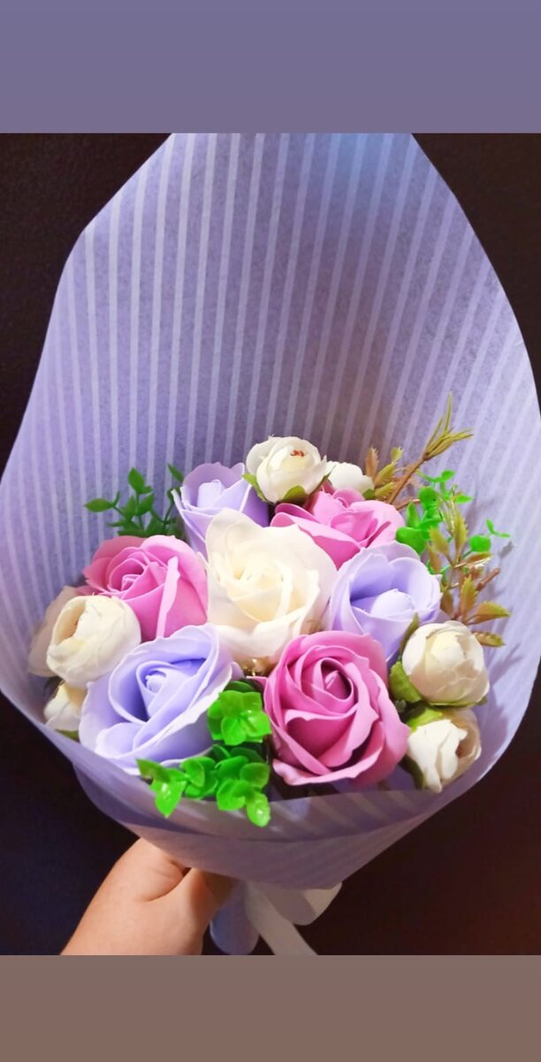 До первого сентября точно не завянут.