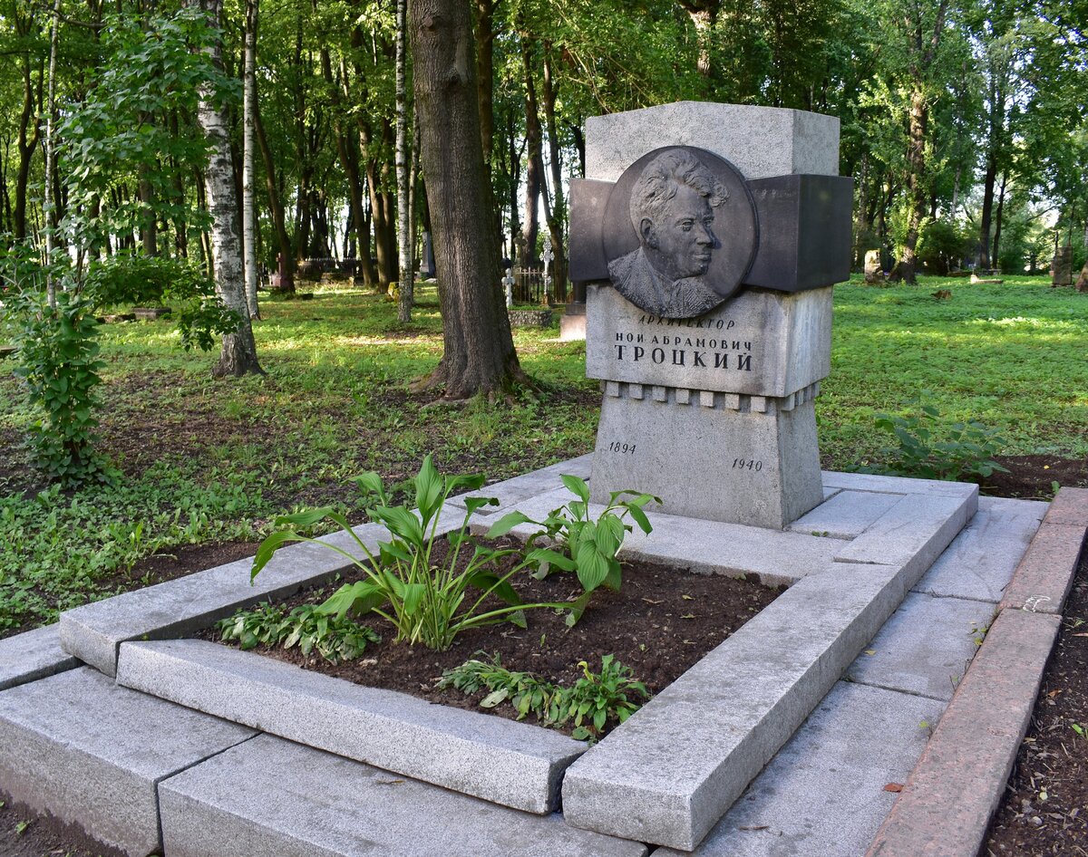 Могила матери ленина на волковском кладбище фото