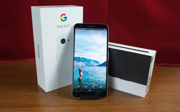 Смартфон, который разрывает Xiaomi и Samsung, модель с Android 11, Snapdragon 670, компактный и с NFC1