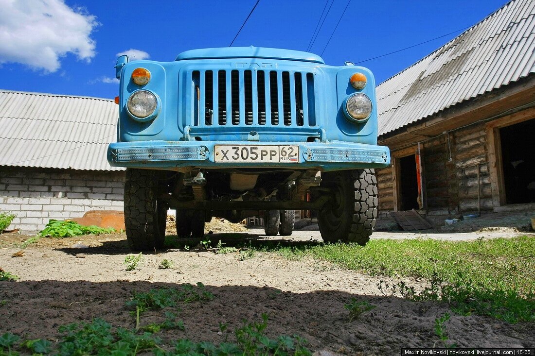 Газ-53 грузовой бортовой. Восстановленая автомобильная легенда СССР.  Покрасили в синий цвет | Interjournalist Maxim Novikovski | Дзен