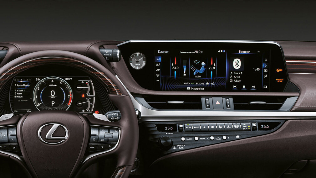Фото: Lexus