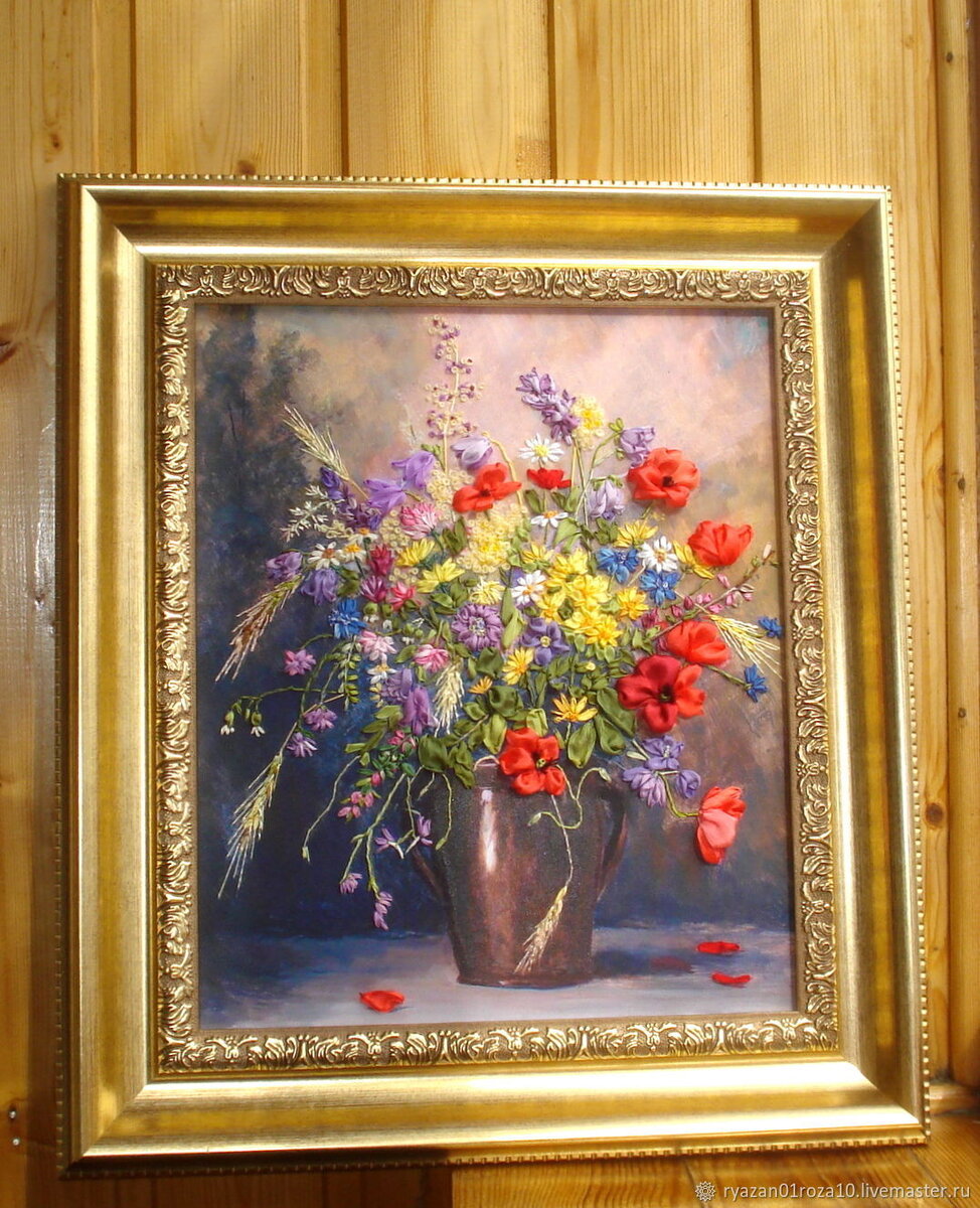 Оформлено в раму цвета старого золота без стекла