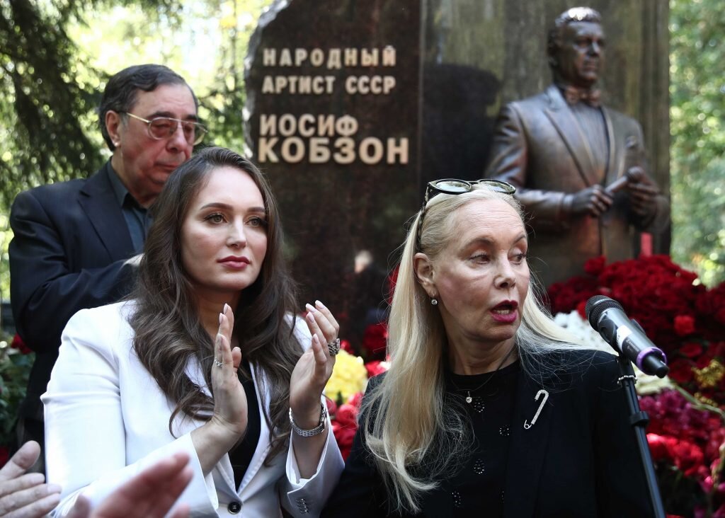 Дочь кобзона наталья фото