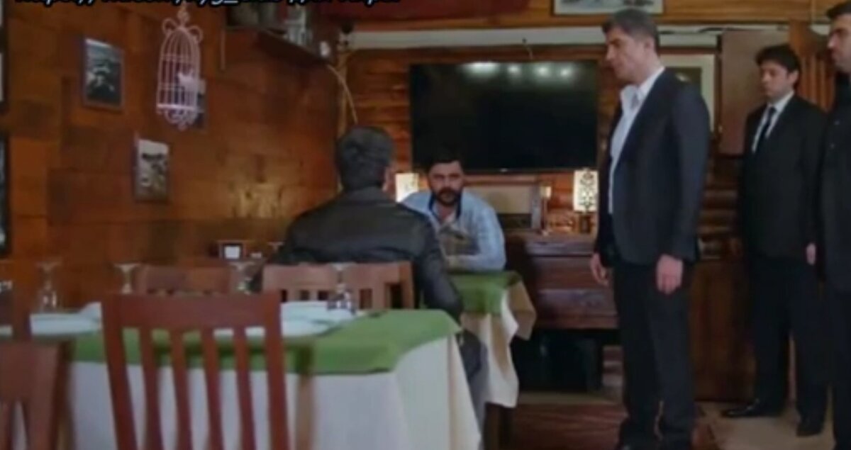 Кахраман допраштвает киллера 