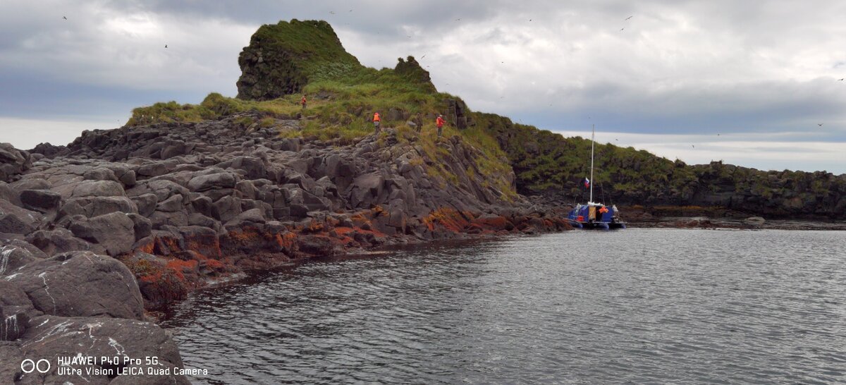 Встали на обед. Фото : Сергей Марьин