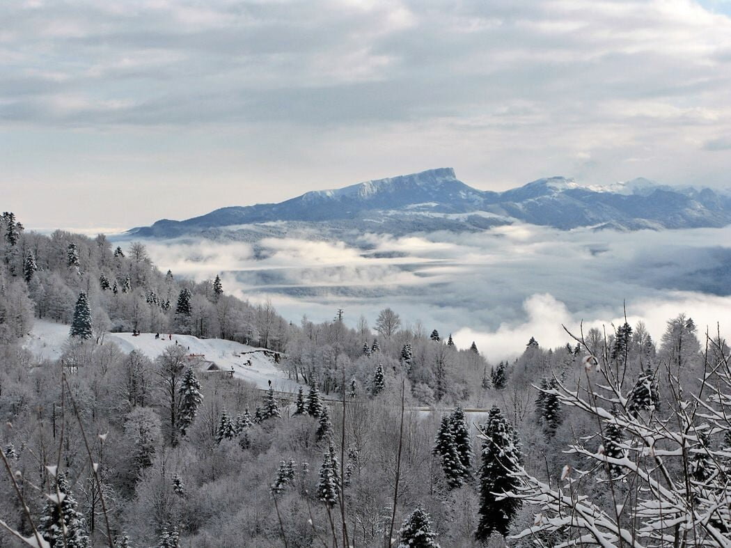 снег в горах адыгеи