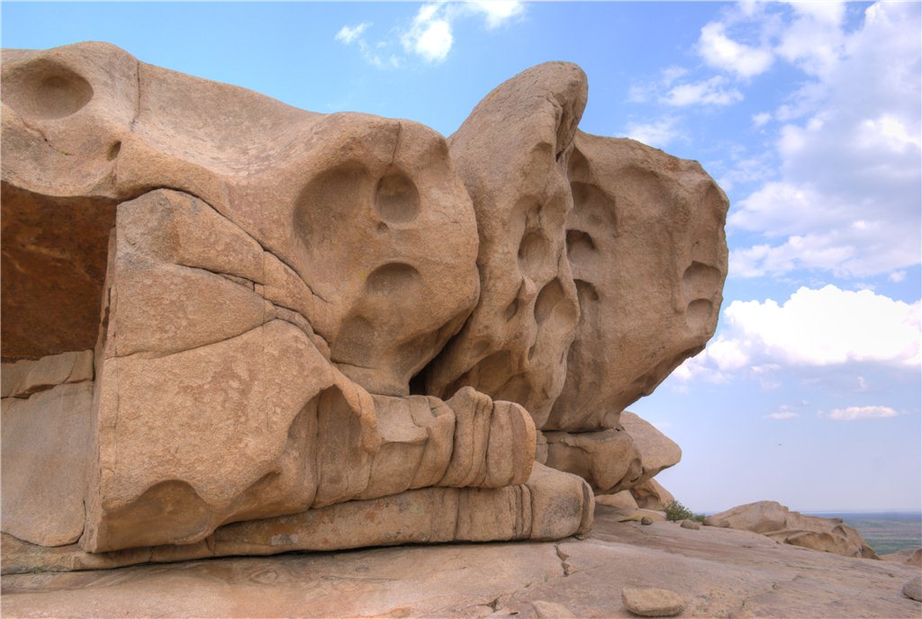 Гранит после кипения.Фото из Интернета.