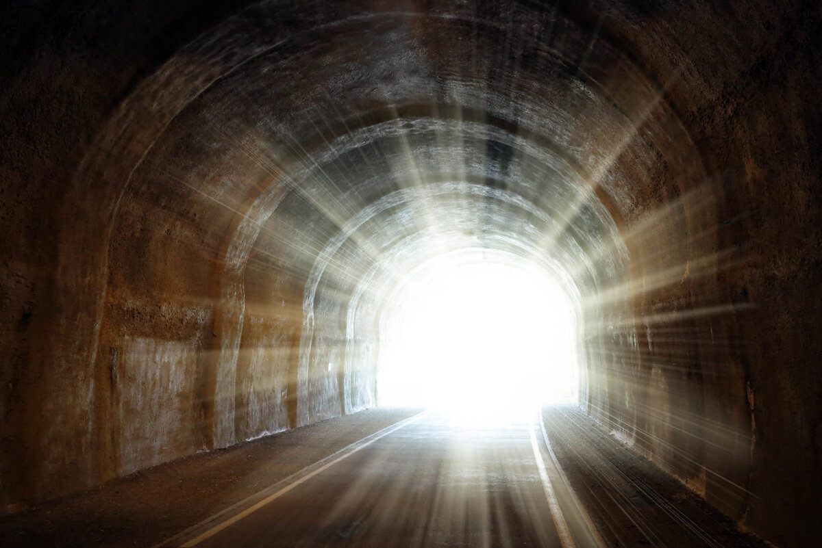 Белый свет в конце тоннеля