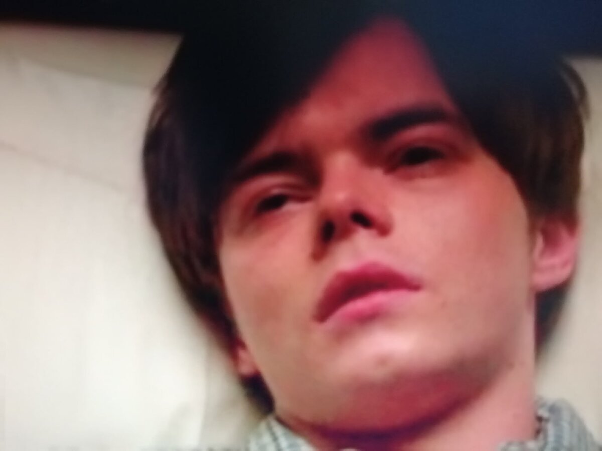 Кадр из фильма "Взаперти" (2016)