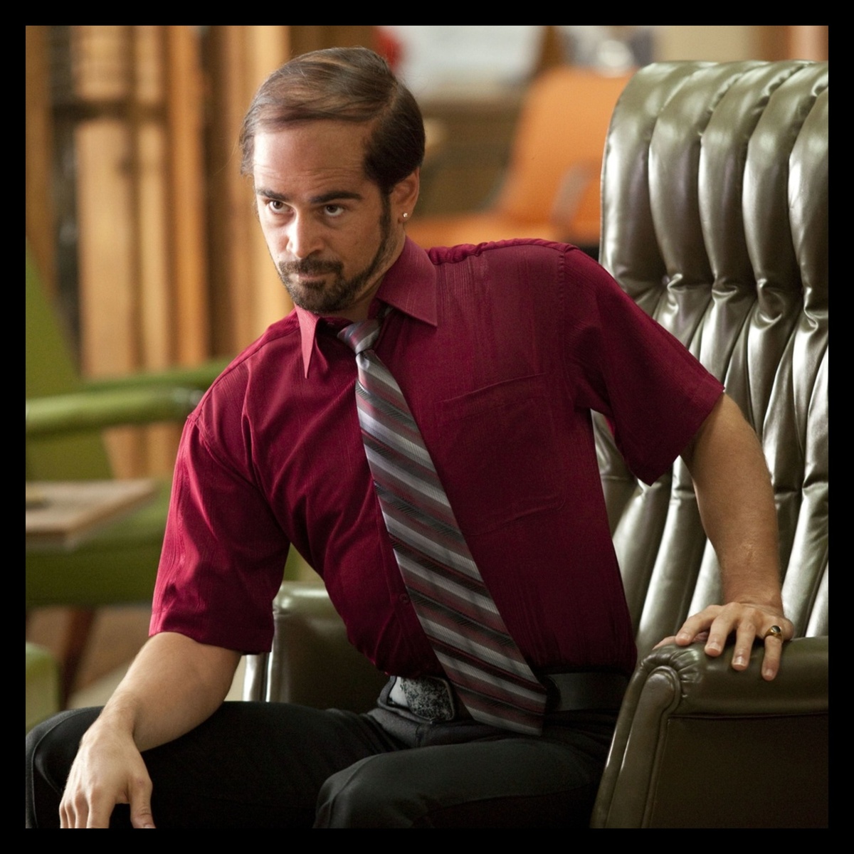 Ну? Чем ты занималась эту неделю? Где работа?