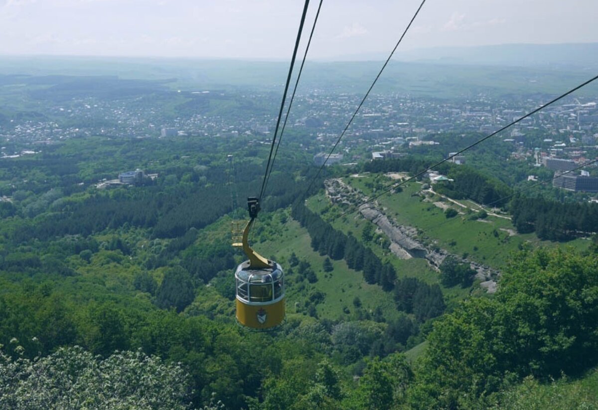 Канатная дорога в Курортном парке Кисловодска (фото из открытого источника)