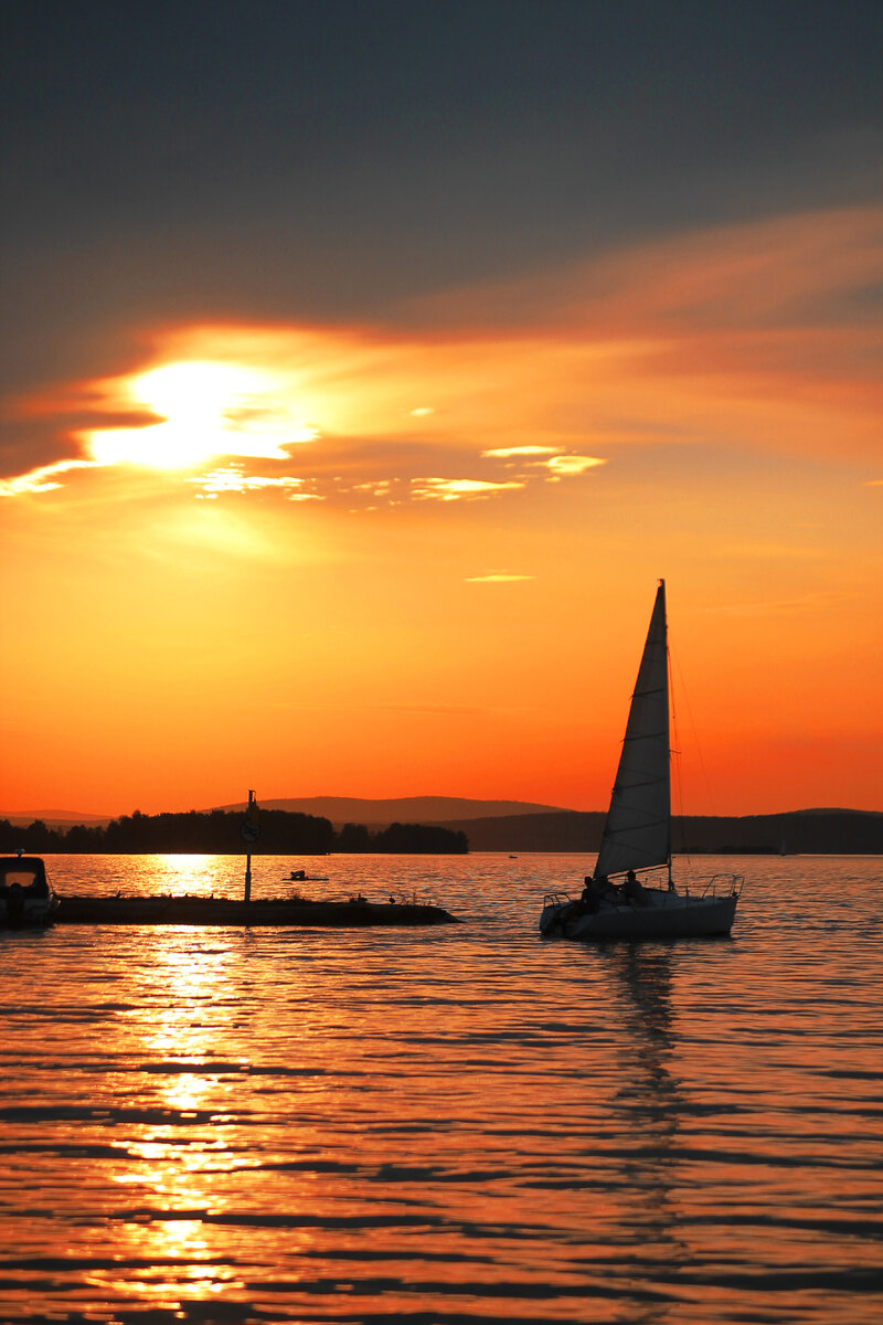 Закат на Верх-Исетском пруду 