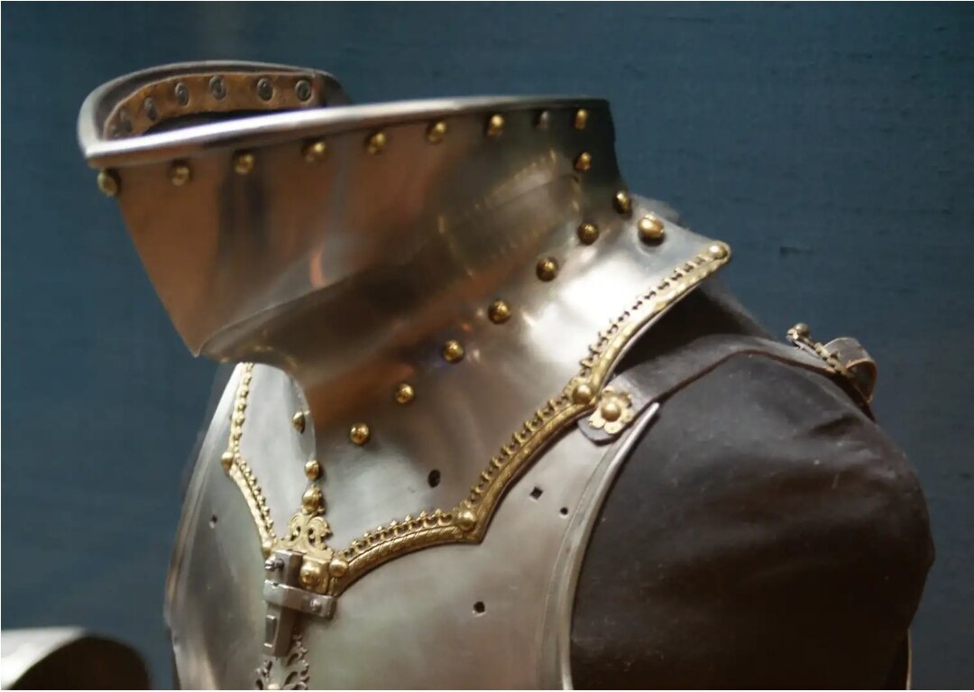 Рыцарский горжет