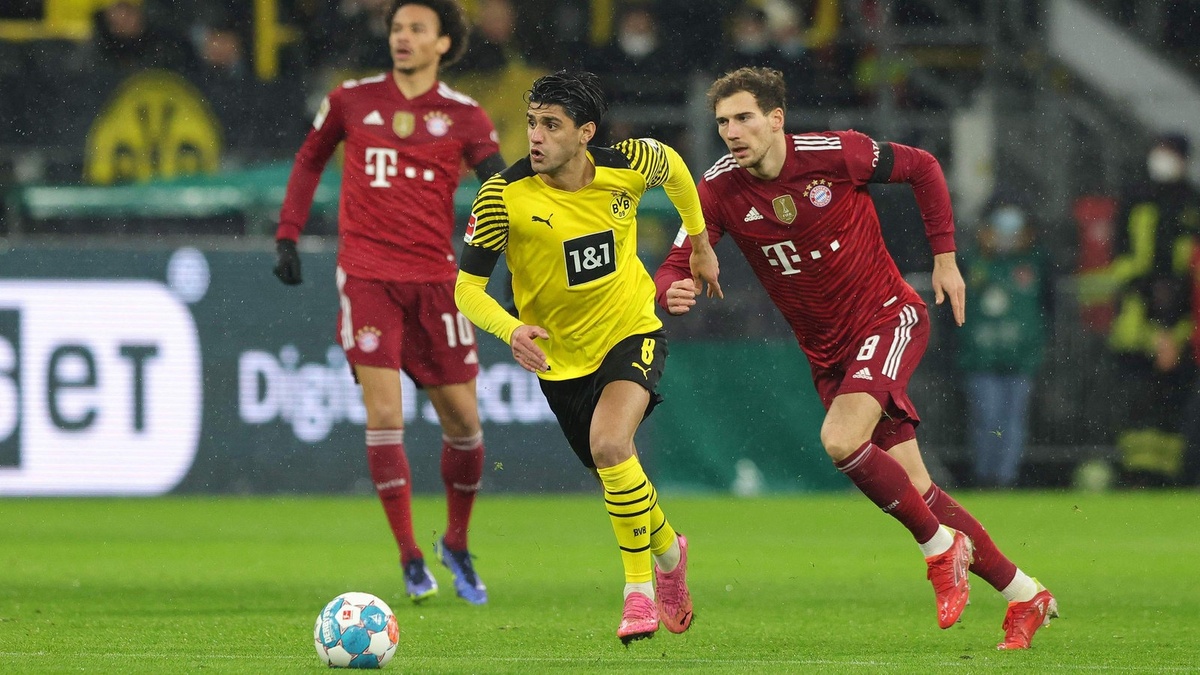 За несколько туров до завершения сезона мюнхенский клуб стал недосягаем для преследователей