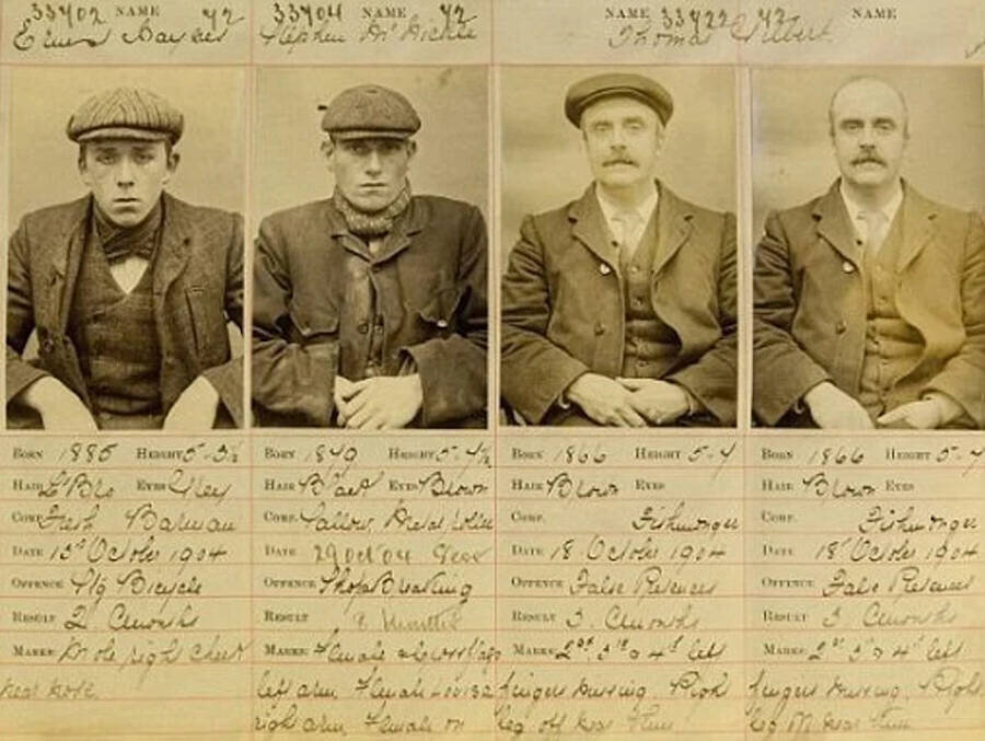 Фотографии нескольких настоящих «Острых козырьков», чьи правонарушения включали «взлом магазина», «кражу велосипеда» и действия под «ложным предлогом»