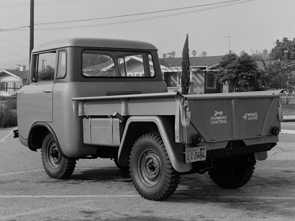 Willys Jeep FC-150