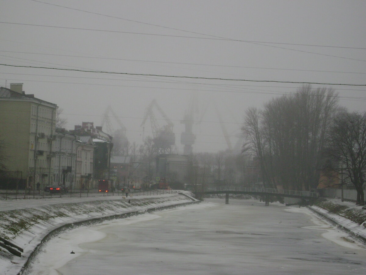 Вид на реку Пряжка. Фото автора