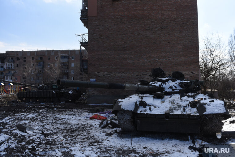    По словам французского издания, Украину этой зимой ждут износ техники, проблемы с логистикой