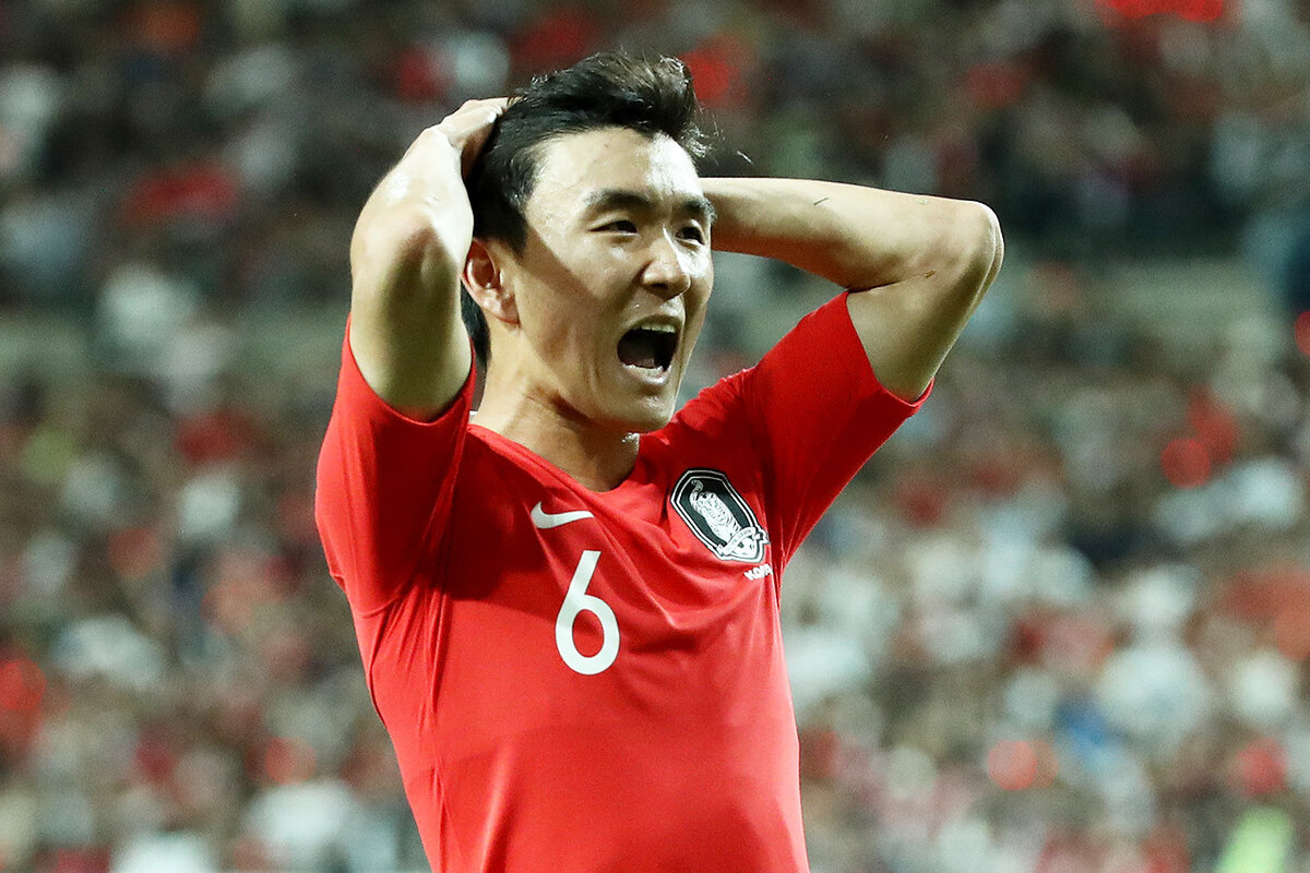 Новичок "Рубина" Хван Ин Бом. Фото - ФИФА.