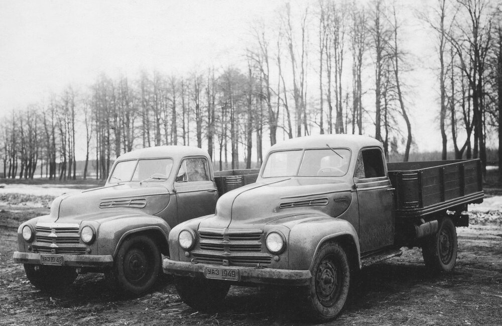 УАЗ-300