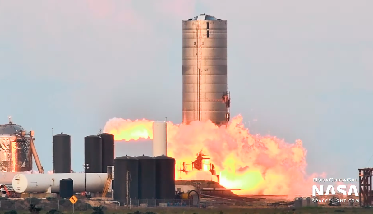 Прожиг двигателя SN29 прототипа SN6 24 августа 2020, скриншот из видео NASA Spaceflight