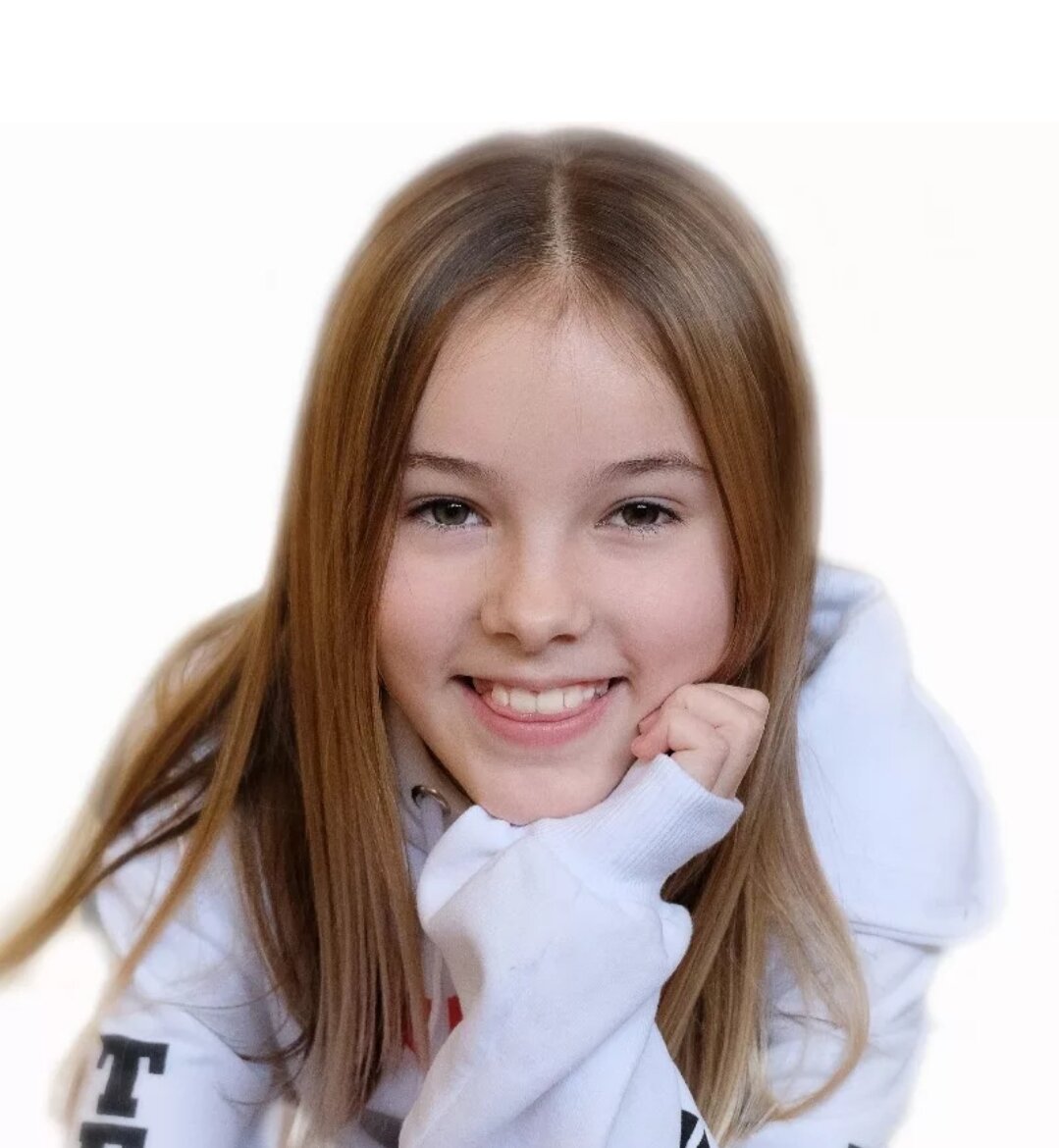 Эта видеозапись набрала в YouTube 60 миллионов просмотров!
Это начало успеха победительницы украинского "Голос. Дети" 11- летней казахстанки Данелии Тулешовой.