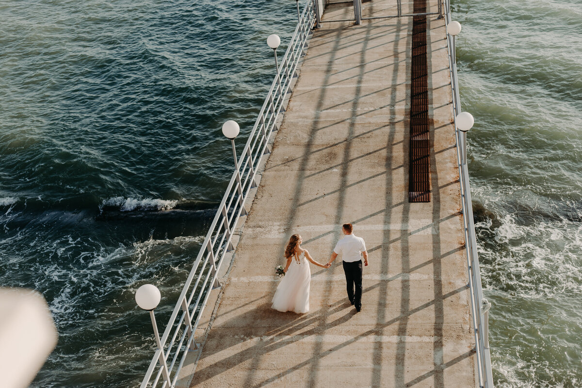 Свадебная регистрация в Мацестинской ротонде. Фото @olga_wedding_ph