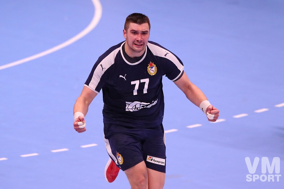 Фото Олег Бухарев