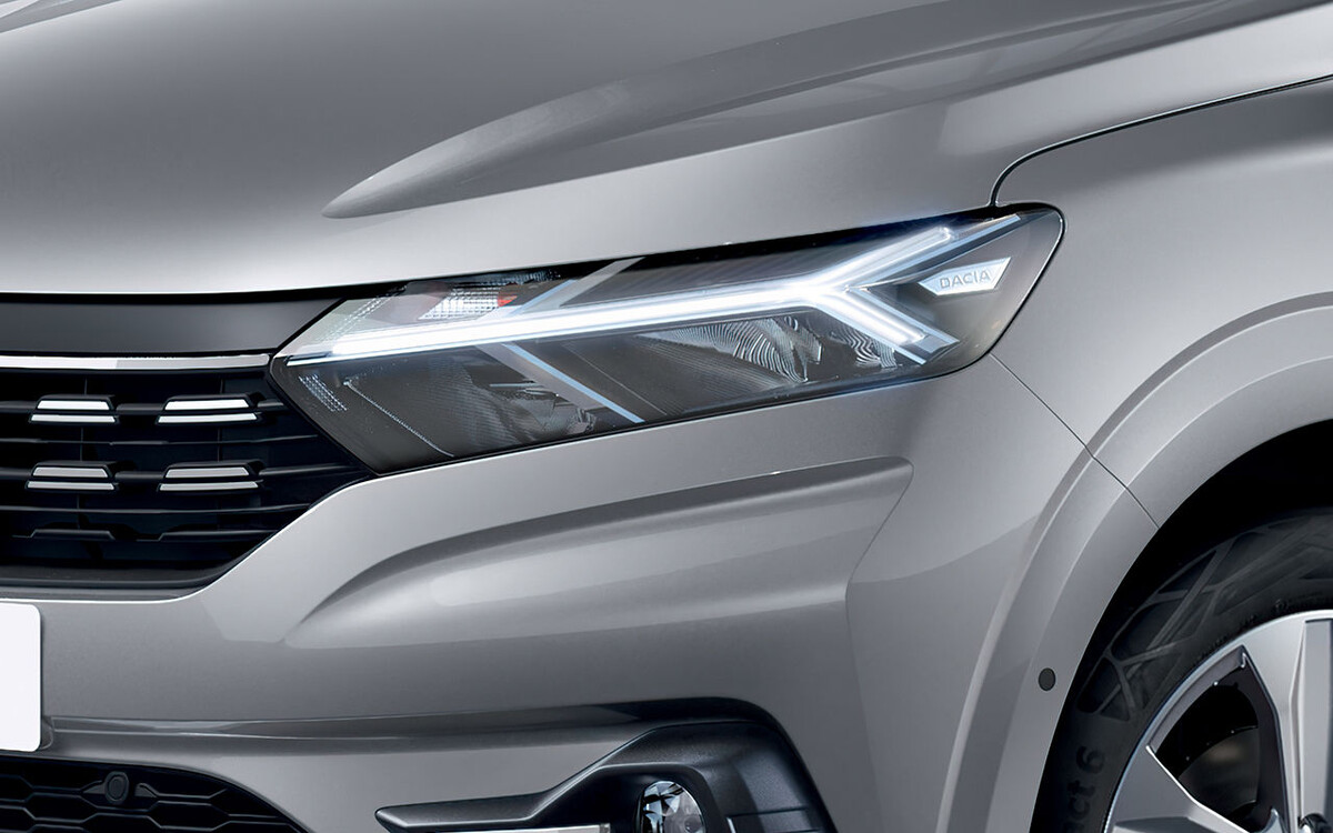 Новые ходовые огни под стиль